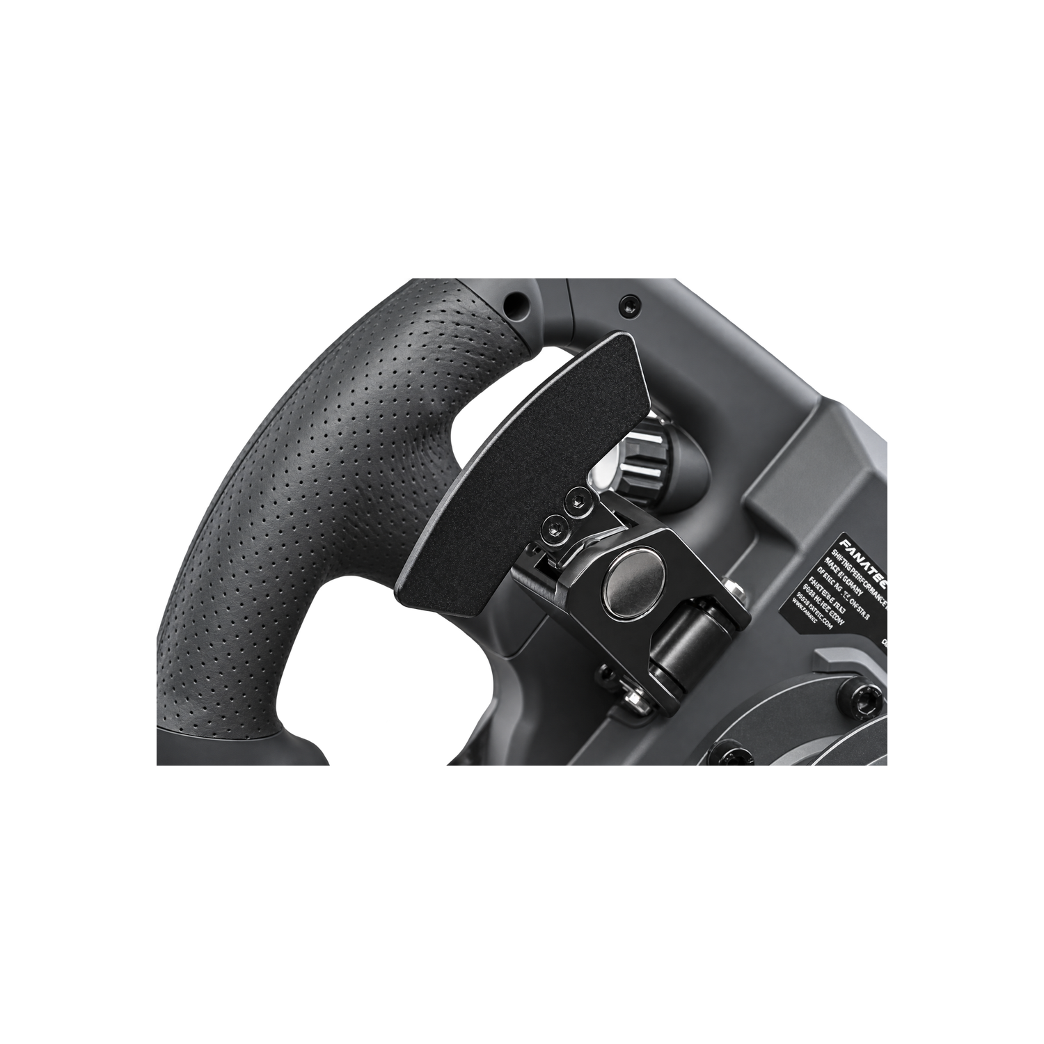 magnetic paddle shifters and handgrip zoom of Fanatec Clubsport Formula V3
